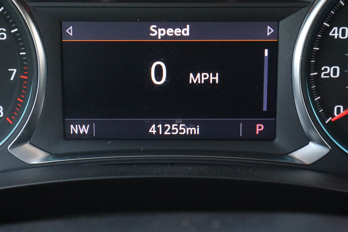 Used 2023 Chevrolet Traverse LT image 35