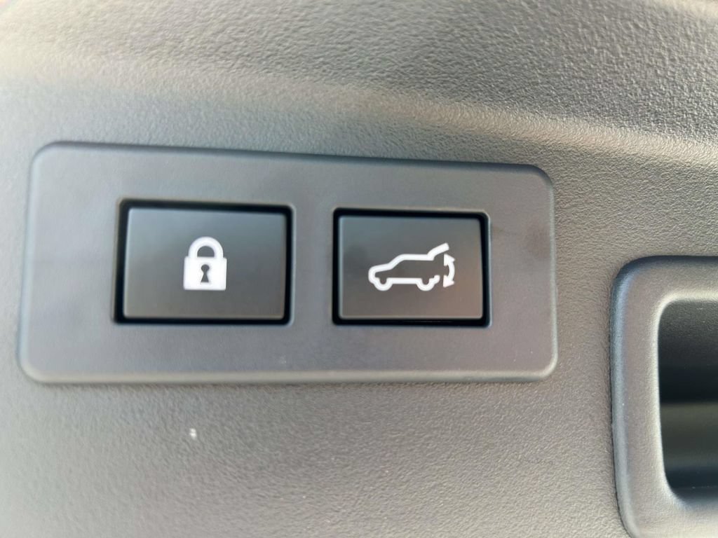 Certified 2026 Subaru Outback Limited w/ Premium/Limited Plus Package AWD/4WD image 11
