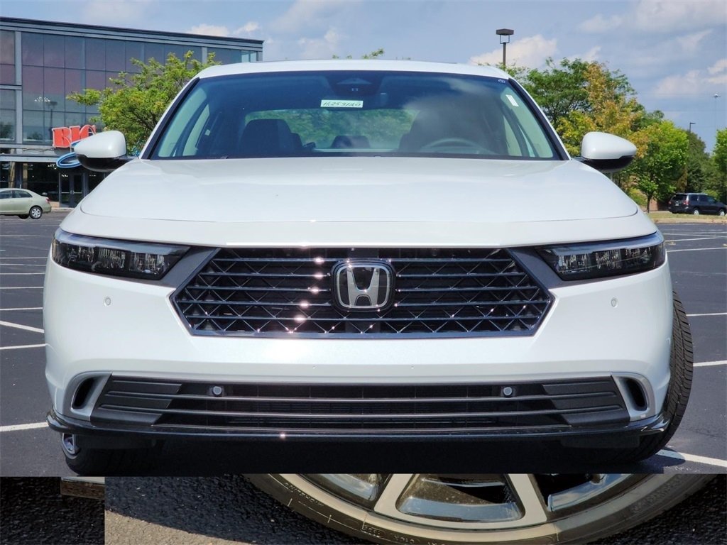 Used 2025 Honda Accord Touring image 24