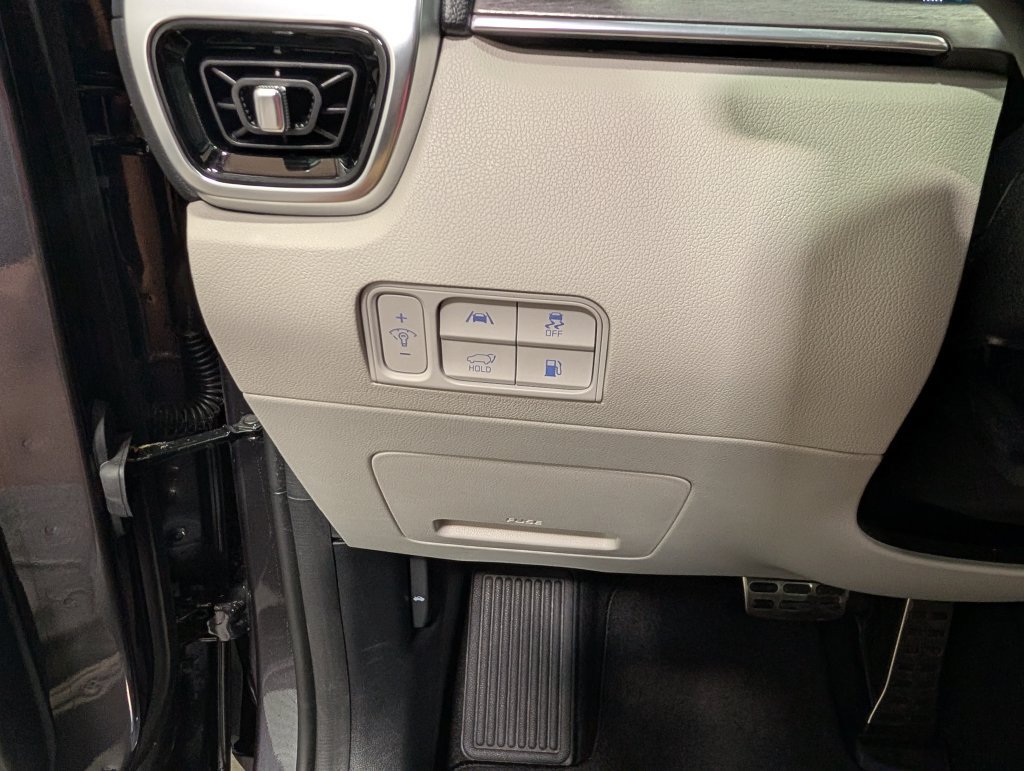 Used 2023 Kia Sorento SX Prestige AWD/4WD image 21