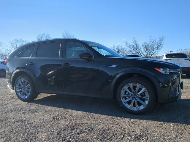 New 2026 MAZDA CX-90 Plug-In Hybrid w/ Preferred image 2