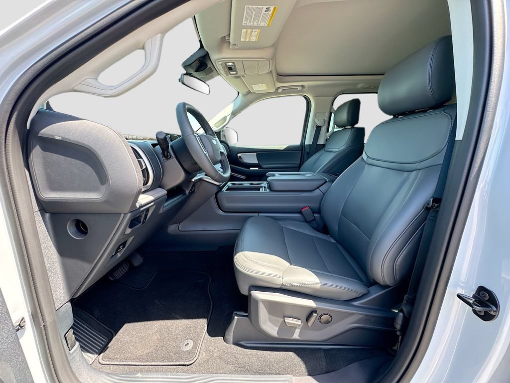 New 2026 Ford Expedition Active RWD image 21