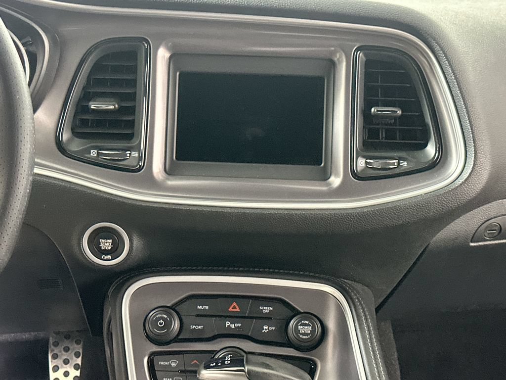 Used 2022 Dodge Challenger R/T RWD image 18