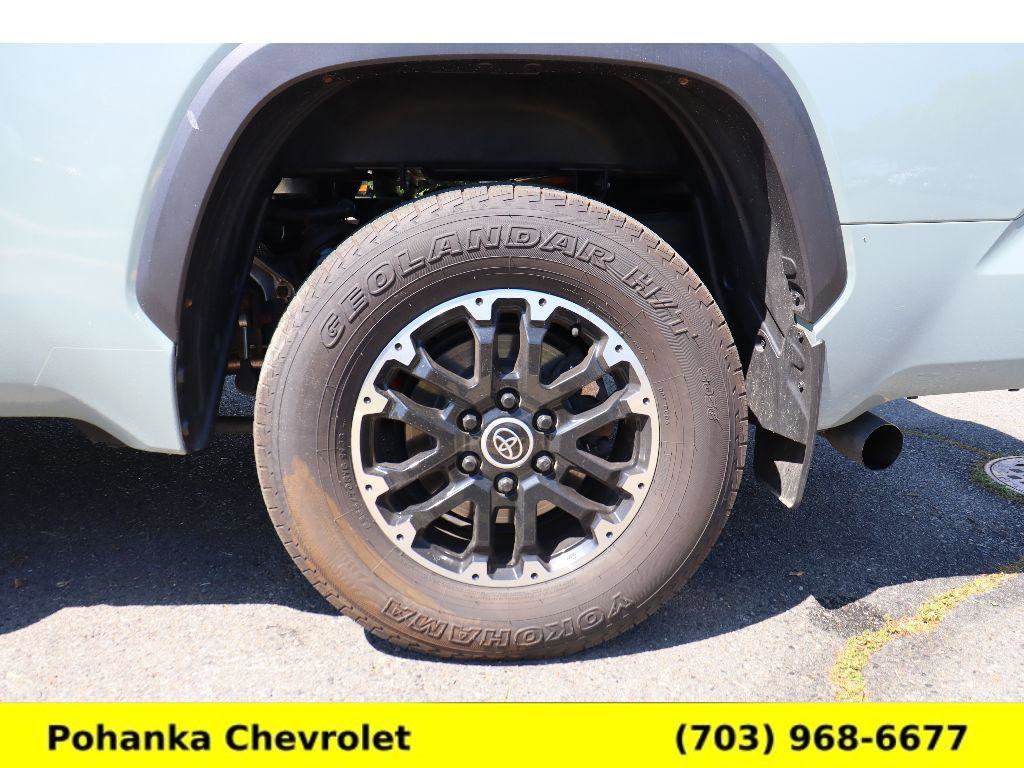 Used 2022 Toyota Tundra SR5 w/ TRD Off-Road Package AWD/4WD image 29