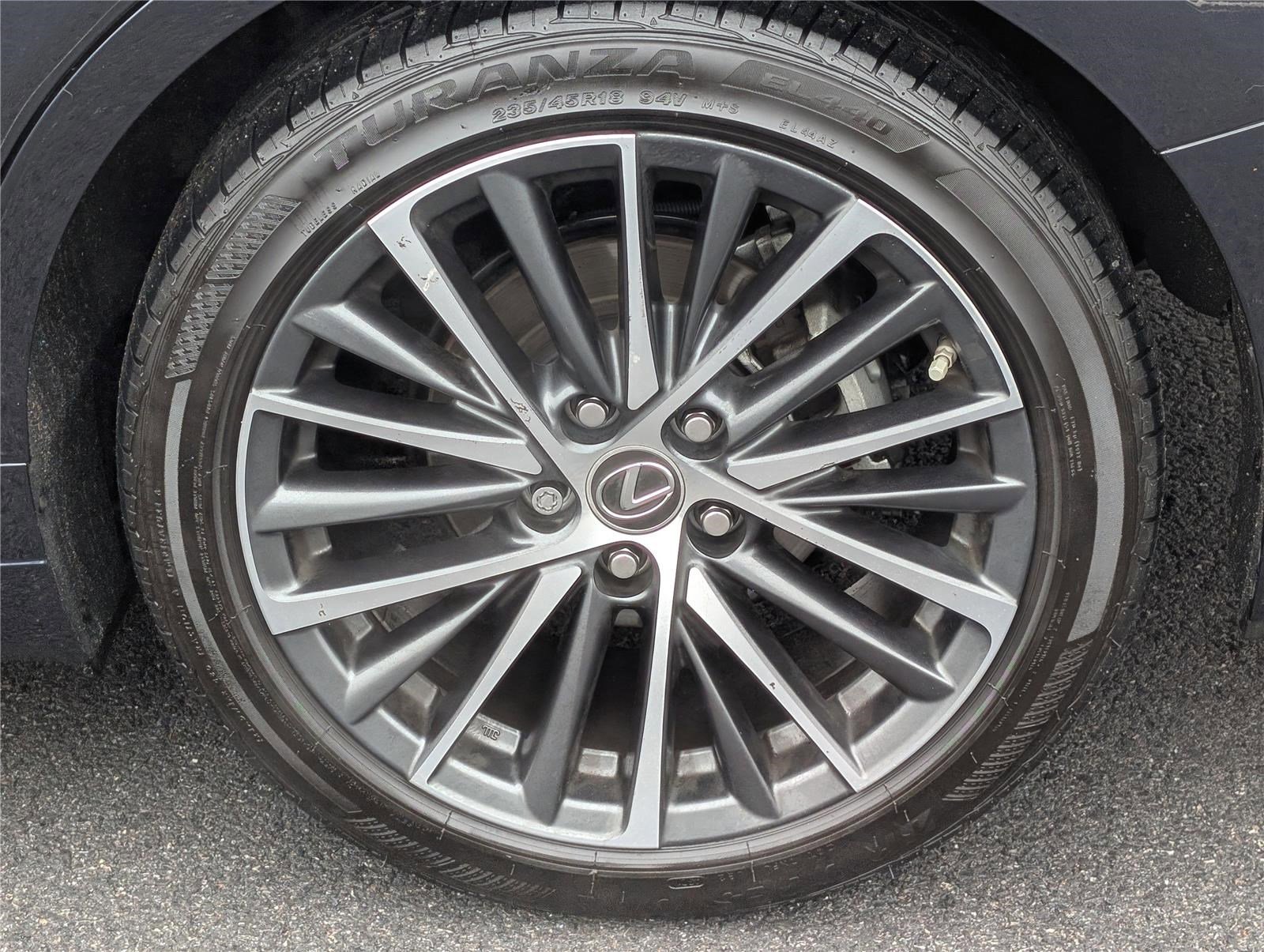 Used 2022 Lexus ES 350 350 FWD w/ Premium Package image 10