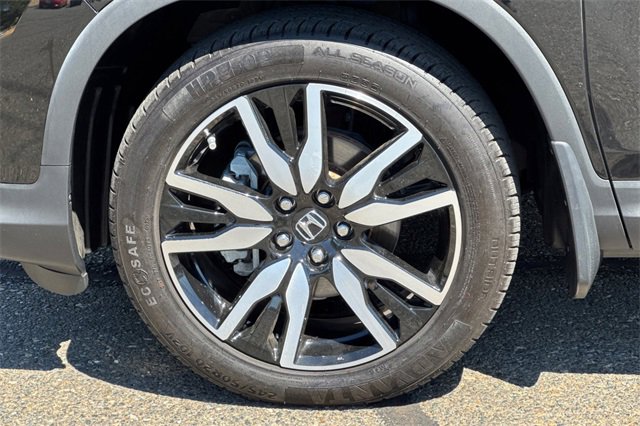 Used 2022 Honda Pilot Elite image 47