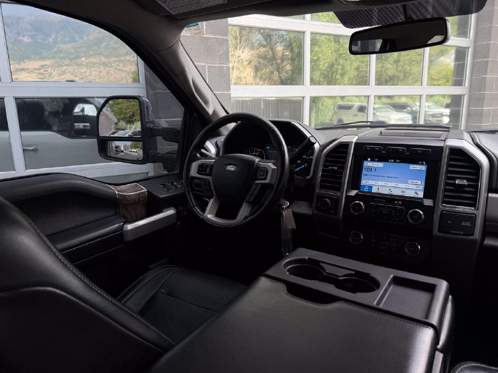 Used 2018 Ford F350 Lariat w/ Chrome Package AWD/4WD image 45