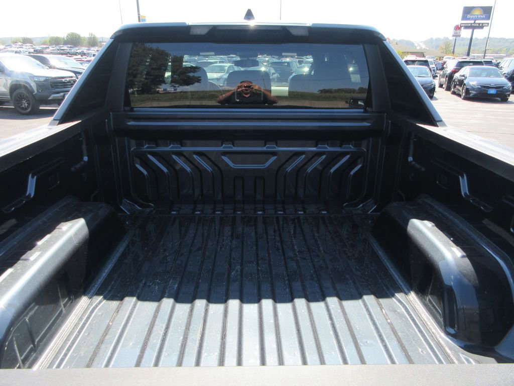 New 2026 Chevrolet Silverado EV LT w/ Plus Package image 13