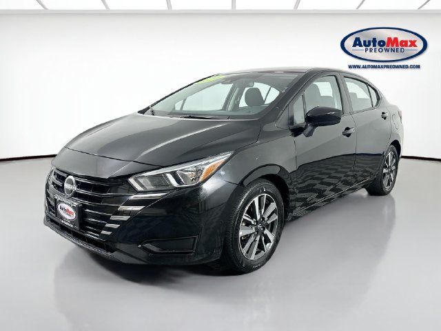 Used 2024 Nissan Versa SV FWD image 5