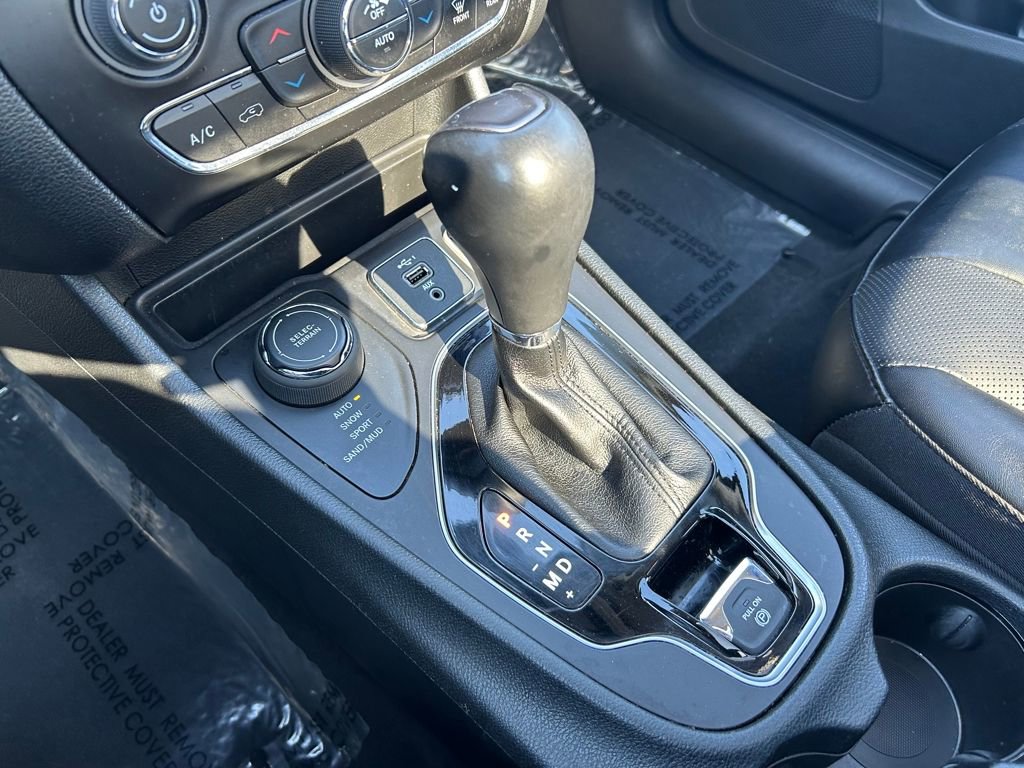 Used 2022 Jeep Cherokee Limited image 15