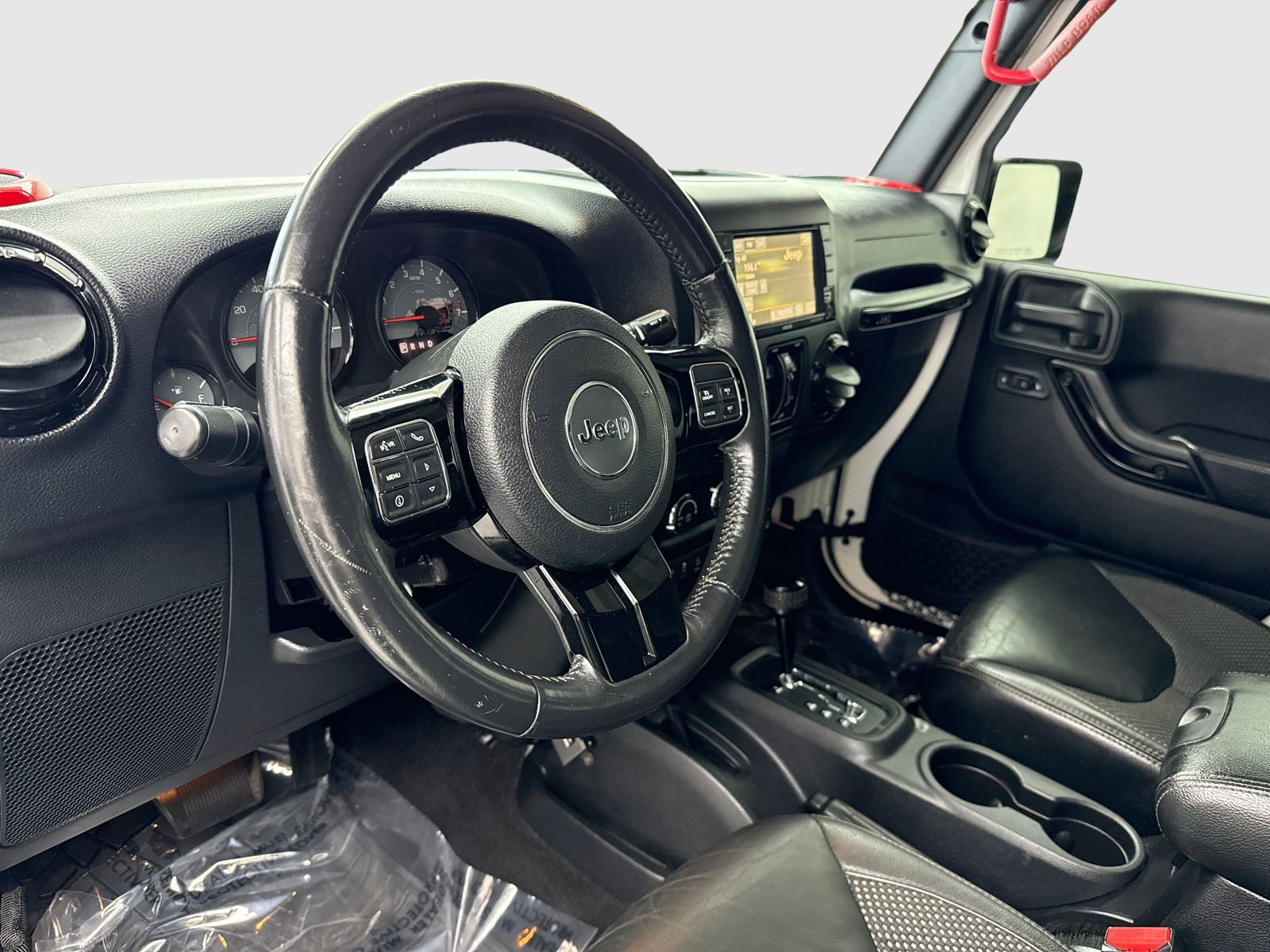 Used 2016 Jeep Wrangler Unlimited Sahara image 18