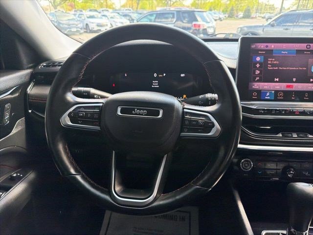 Used 2022 Jeep Compass Trailhawk w/ Trailhawk Elite Group AWD/4WD image 24