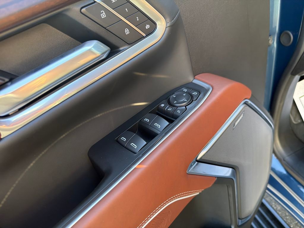 New 2026 GMC Sierra 3500 Denali Ultimate AWD/4WD image 12