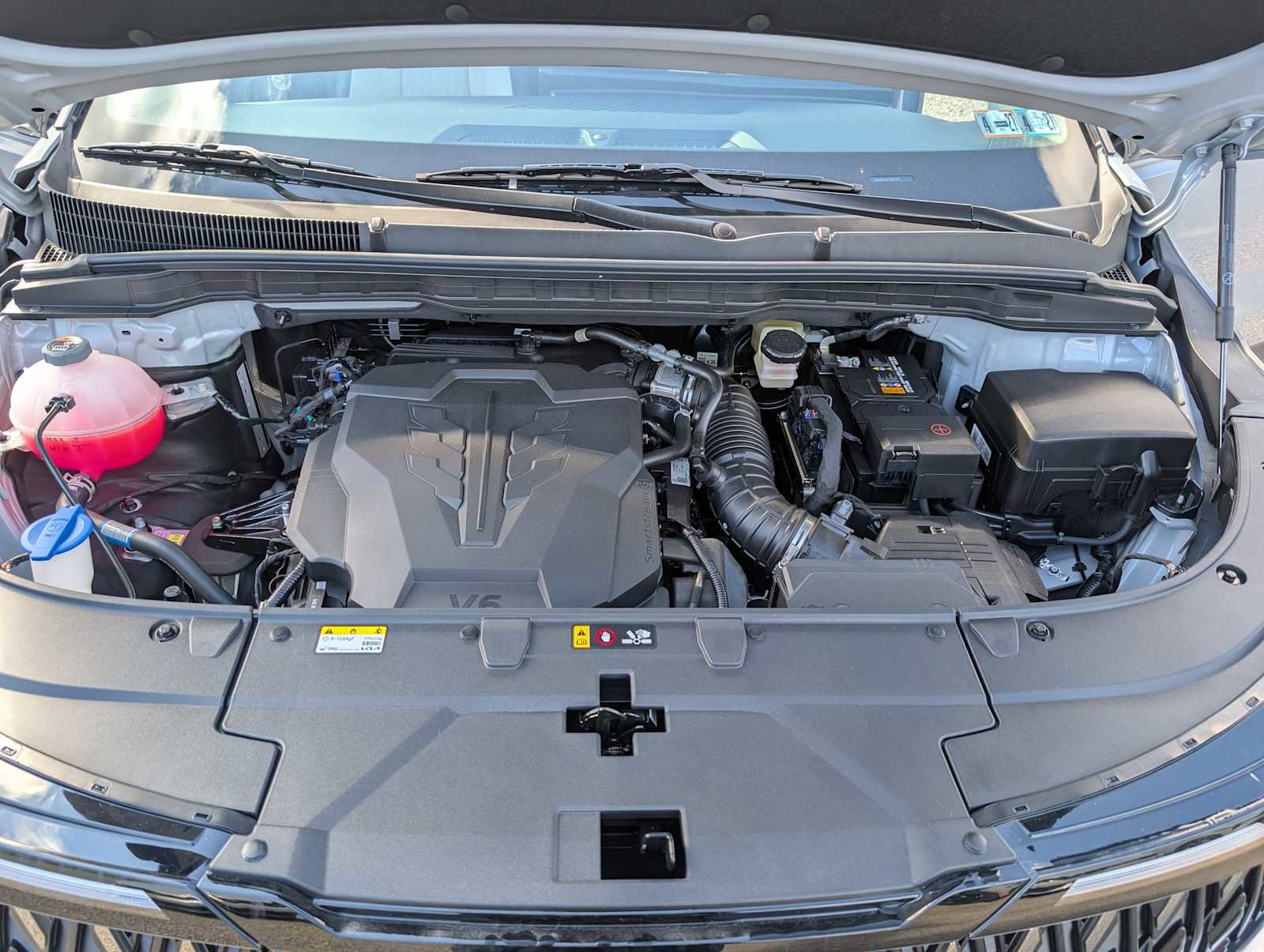New 2026 Kia Carnival EX FWD image 11