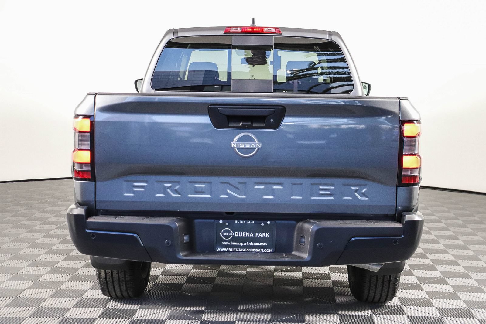New 2027 Nissan Frontier S RWD image 7