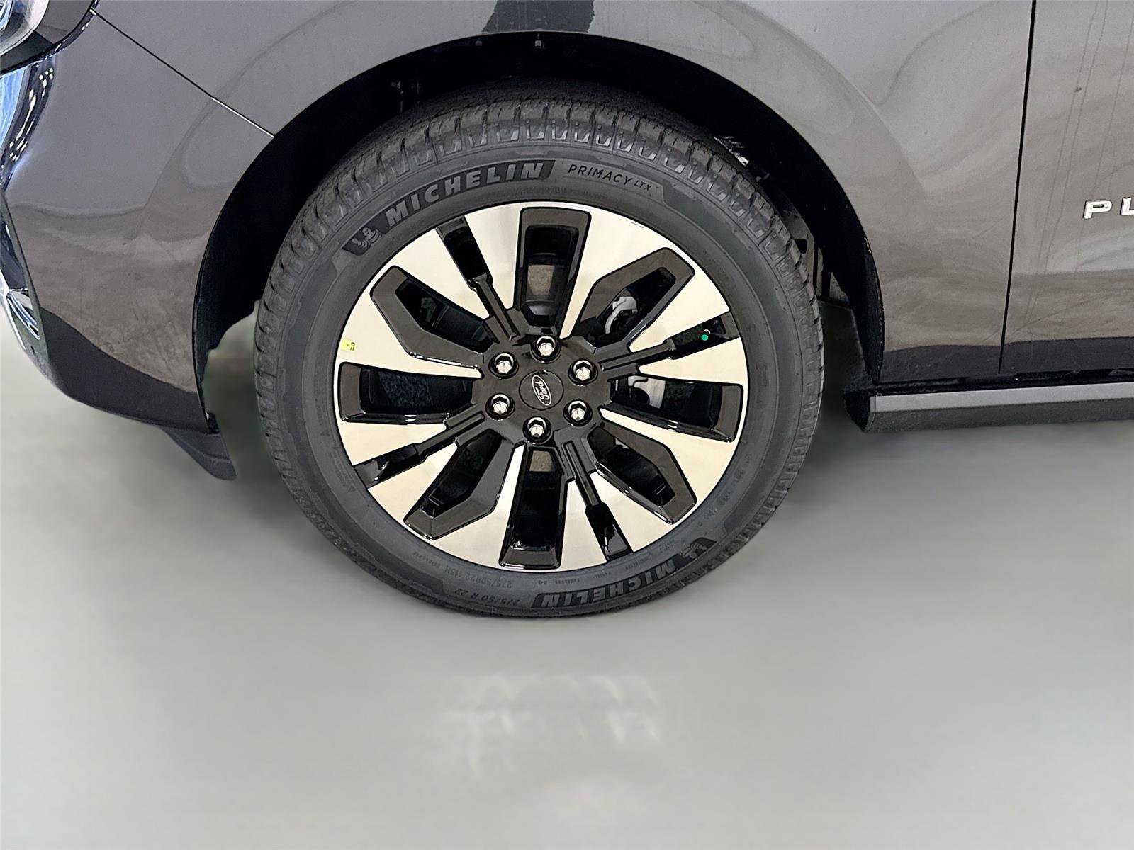 New 2026 Ford Expedition Max Platinum w/ Driver's Package image 32