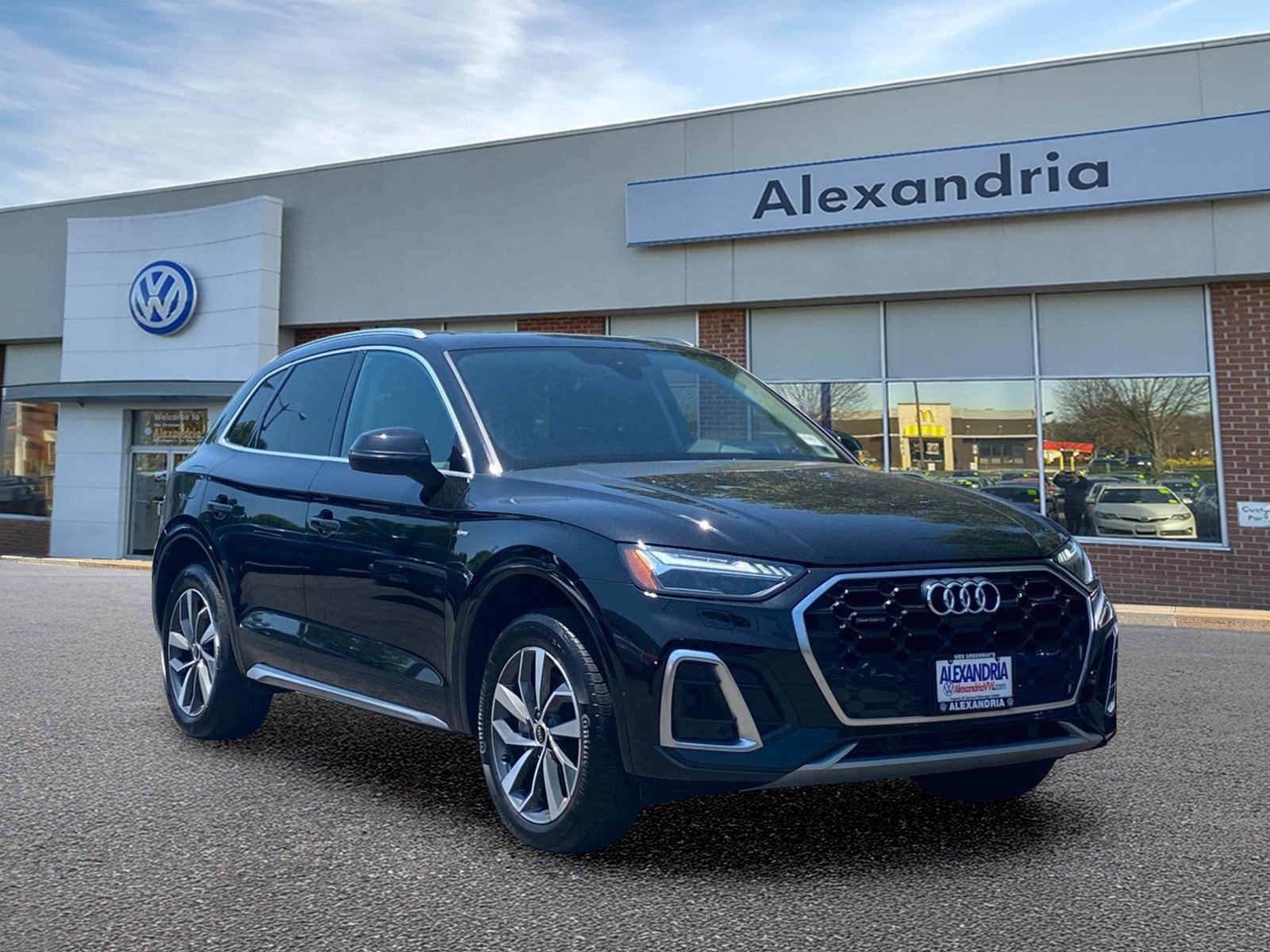 Used 2023 Audi Q5 2.0T Prestige