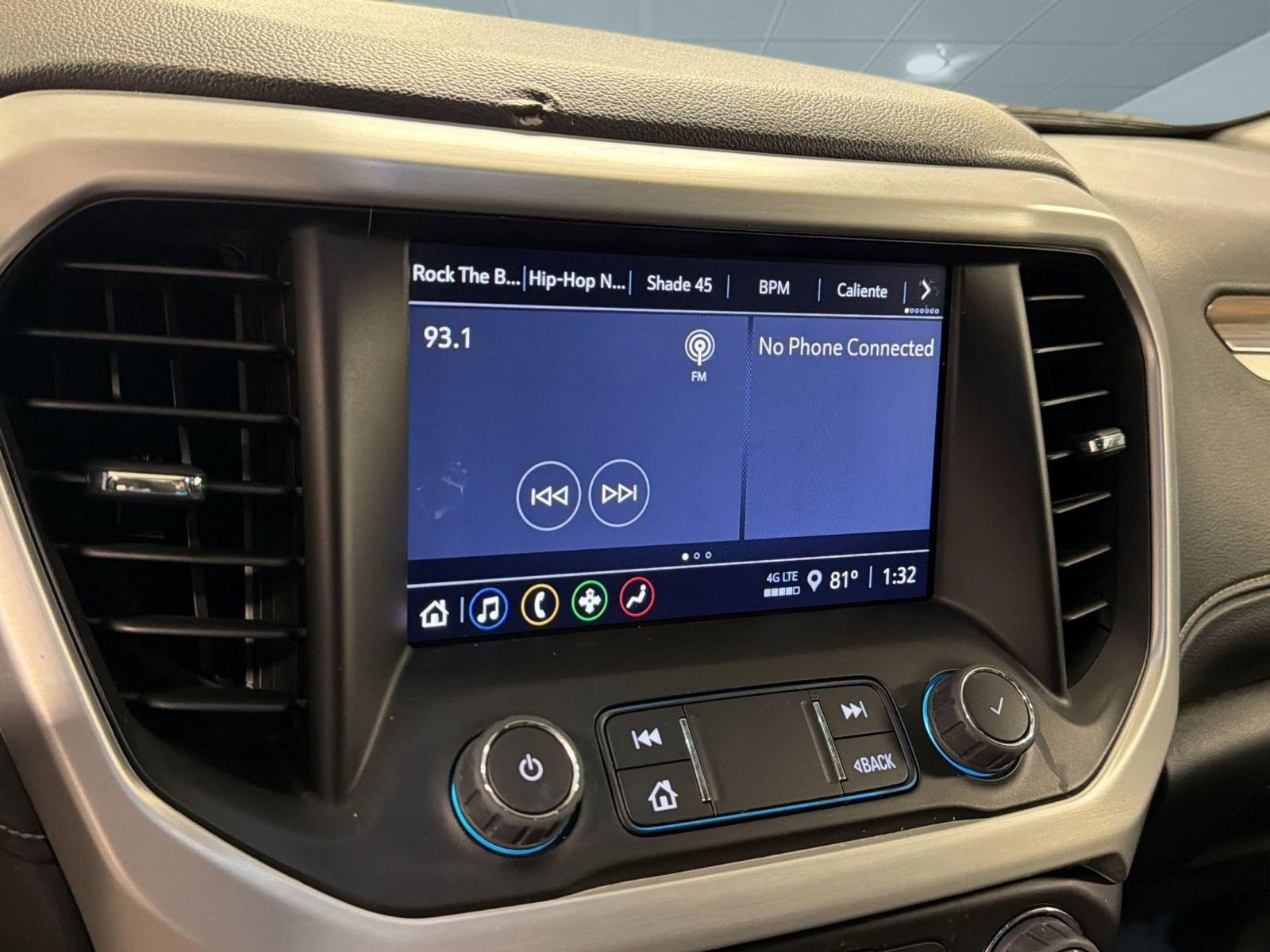 Used 2023 GMC Acadia SLE image 24