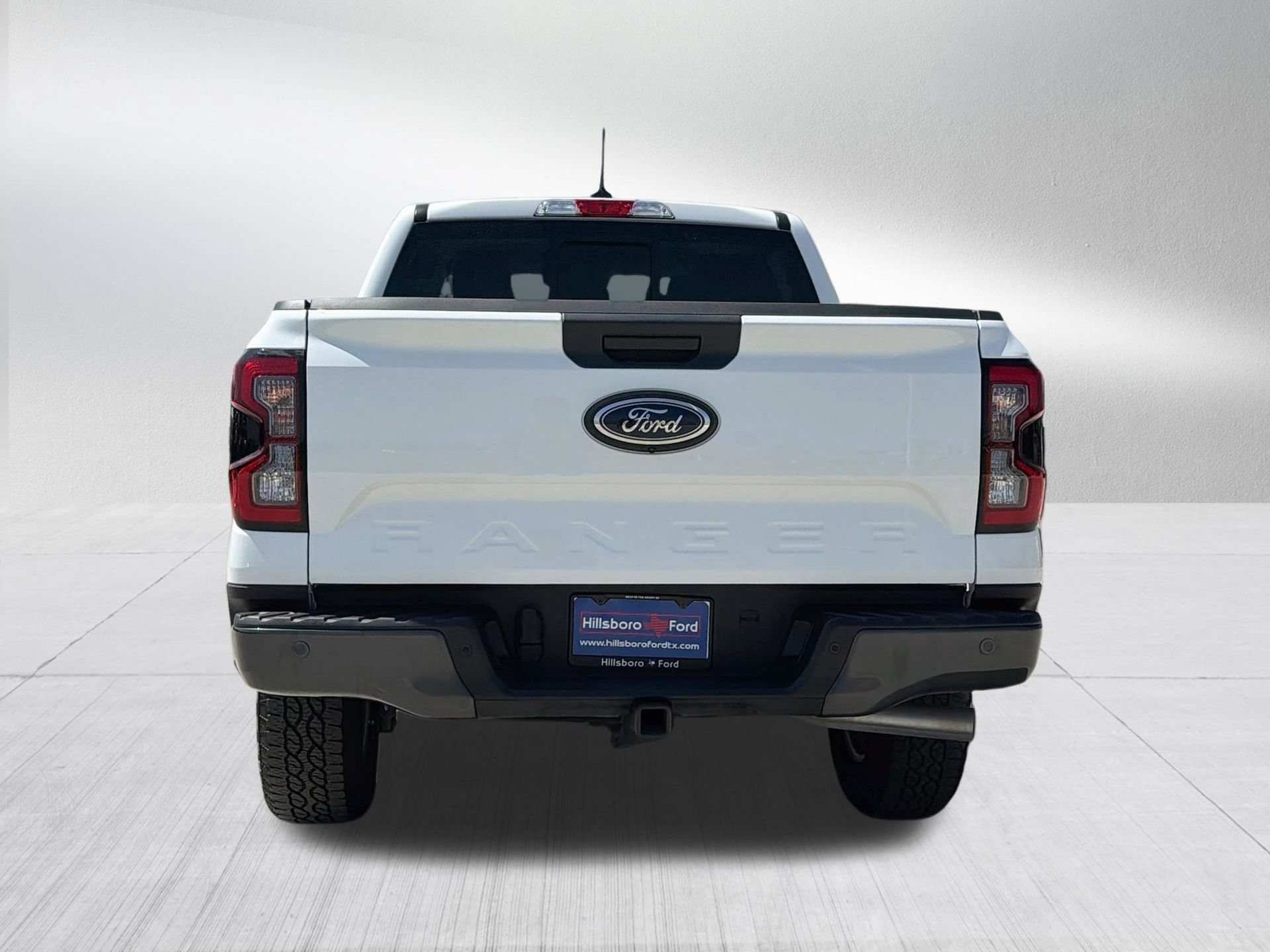 Used 2025 Ford Ranger XLT w/ Trailer Tow Package RWD image 8