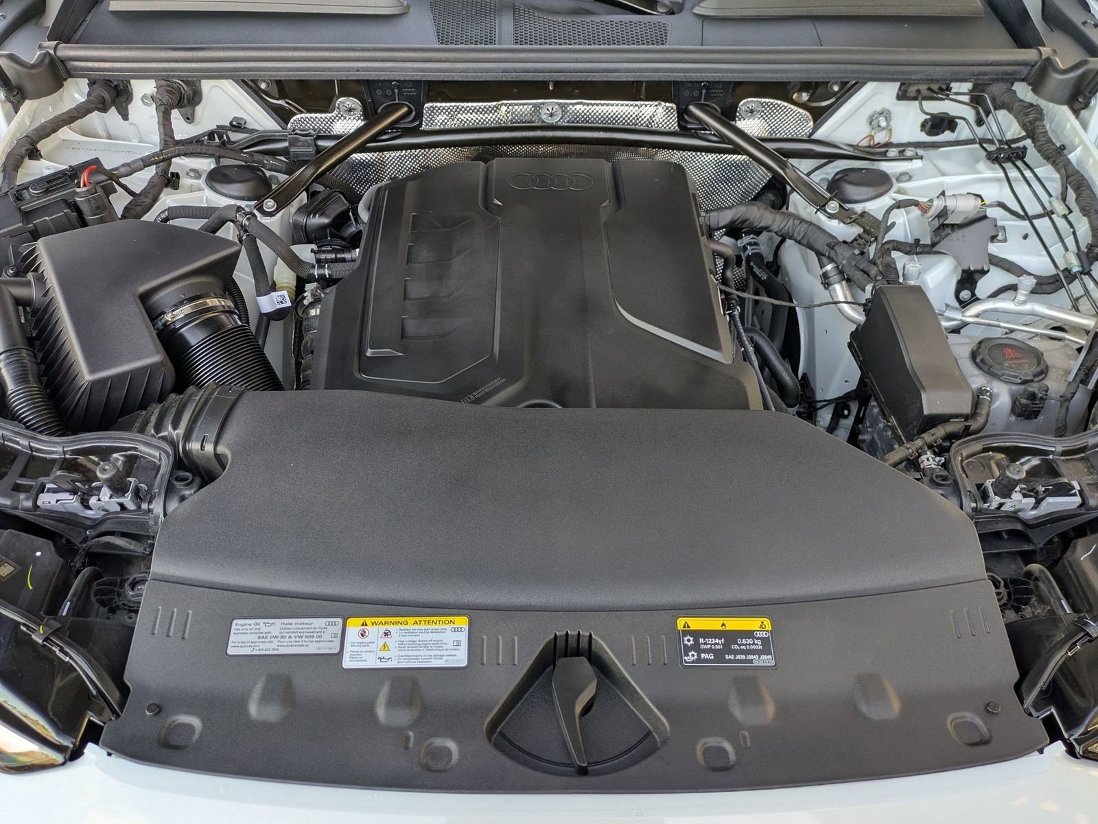 Used 2025 Audi Q5 Premium w/ Convenience Package image 23