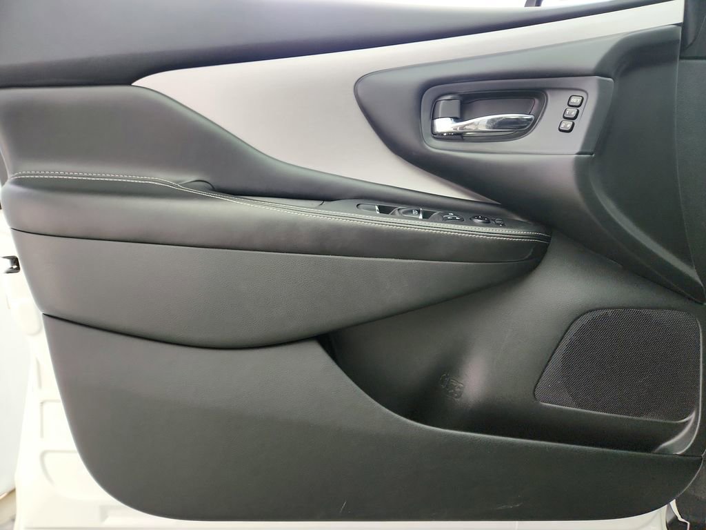 Used 2020 Nissan Murano SL AWD/4WD image 25