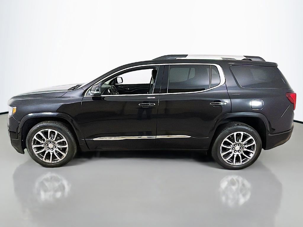 Used 2023 GMC Acadia Denali w/ Denali Ultimate Package image 18