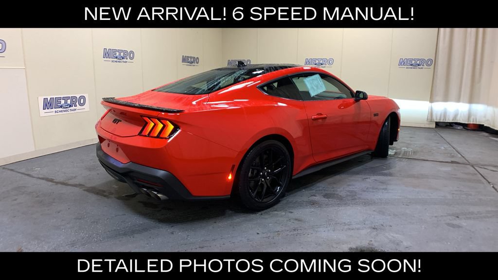 Used 2025 Ford Mustang GT RWD image 3