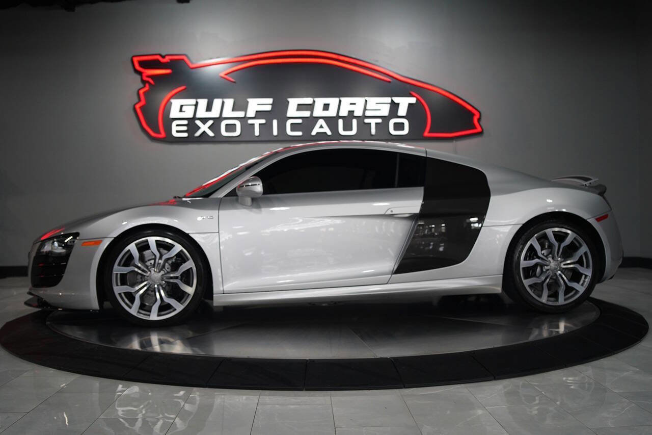 Used 2009 Audi R8 V10 AWD/4WD image 4