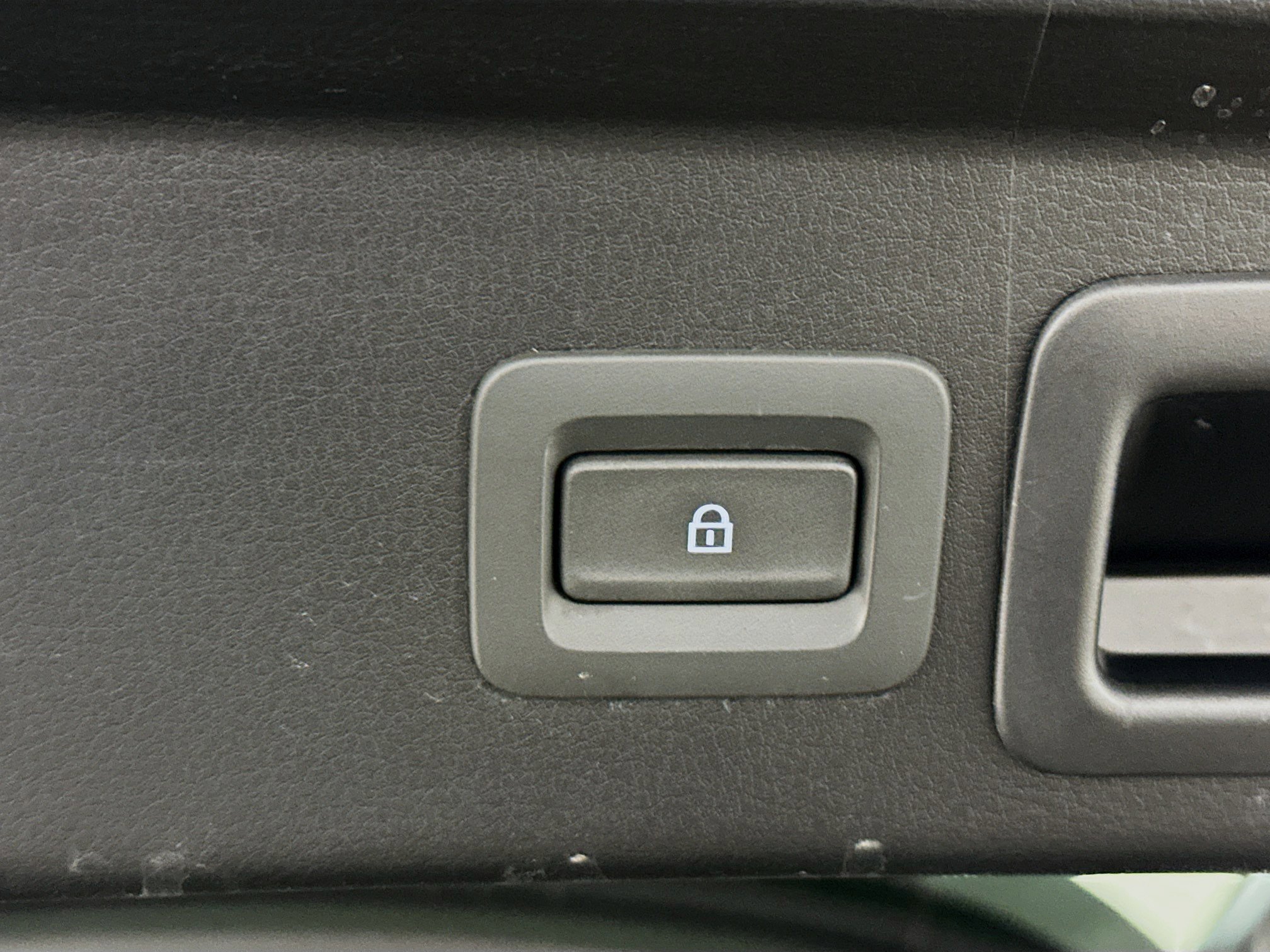 Used 2024 MAZDA CX-30 AWD 2.5 S w/ Select Sport Pkg image 31