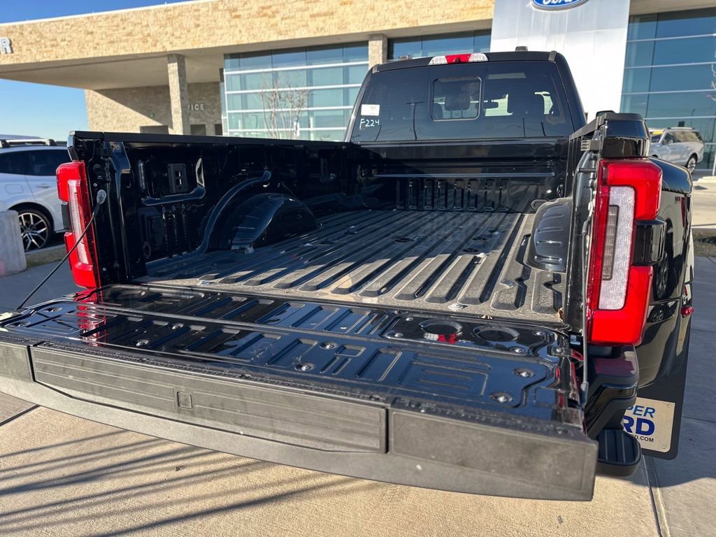 New 2026 Ford F350 Platinum image 63