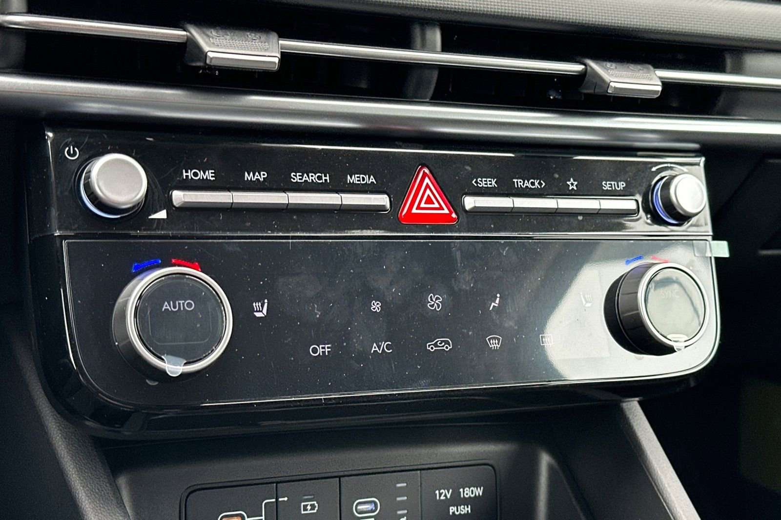 New 2025 Hyundai Tucson SEL image 19