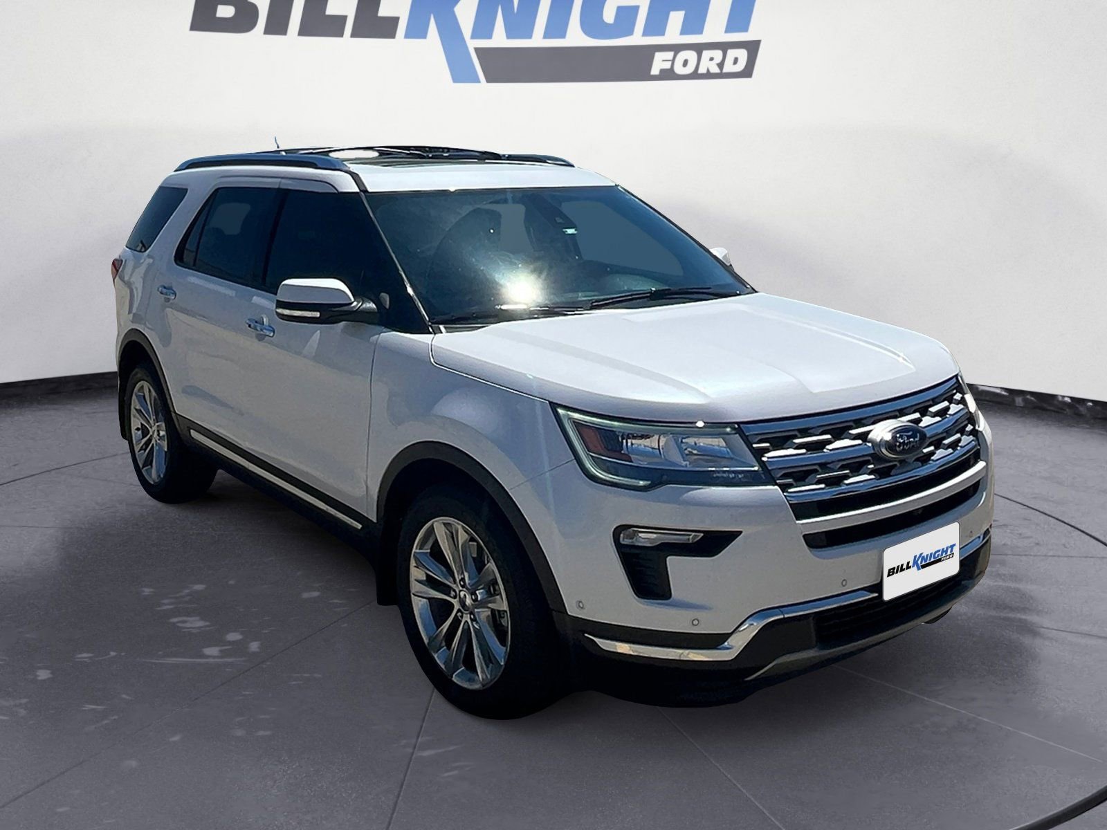Used 2019 Ford Explorer Limited w/ Ford Safe & Smart Package AWD/4WD image 7