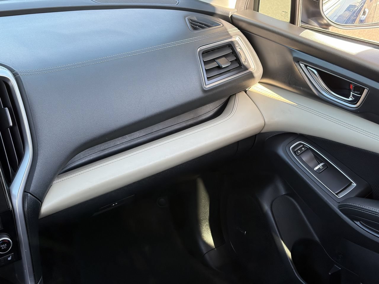Used 2021 Subaru Ascent Limited w/ Technology Package AWD/4WD image 18