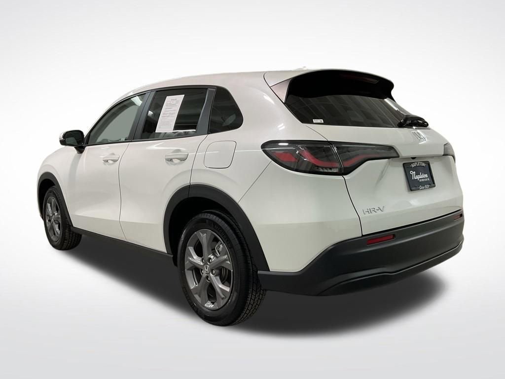 Certified 2026 Honda HR-V LX image 2