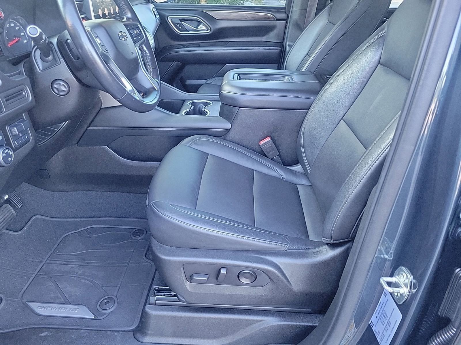 Certified 2021 Chevrolet Tahoe Z71 w/ Z71 Signature Package AWD/4WD image 12