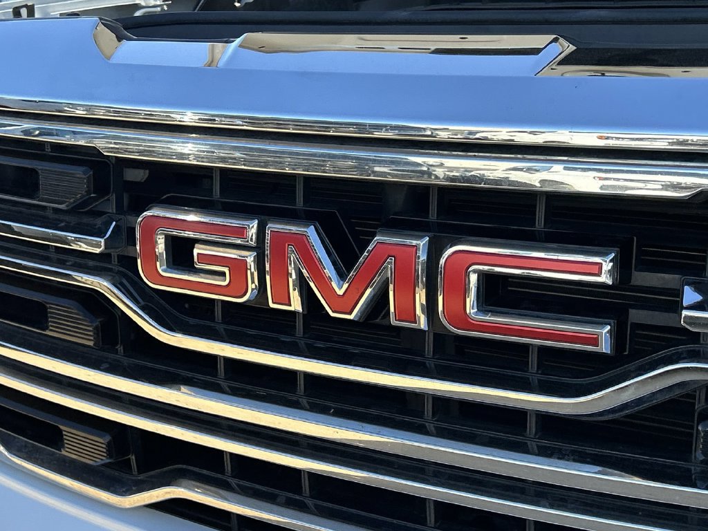 Certified 2025 GMC Sierra 1500 SLT AWD/4WD image 35
