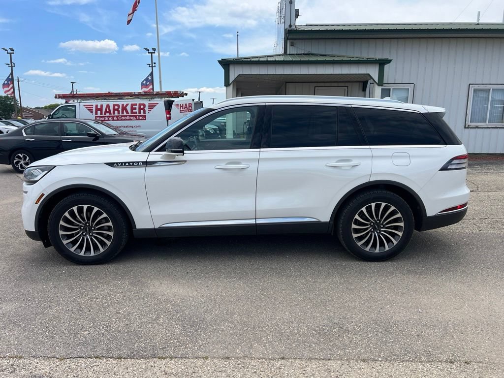 Used 2021 Lincoln Aviator Reserve w/ Elements Package Plus AWD/4WD image 4