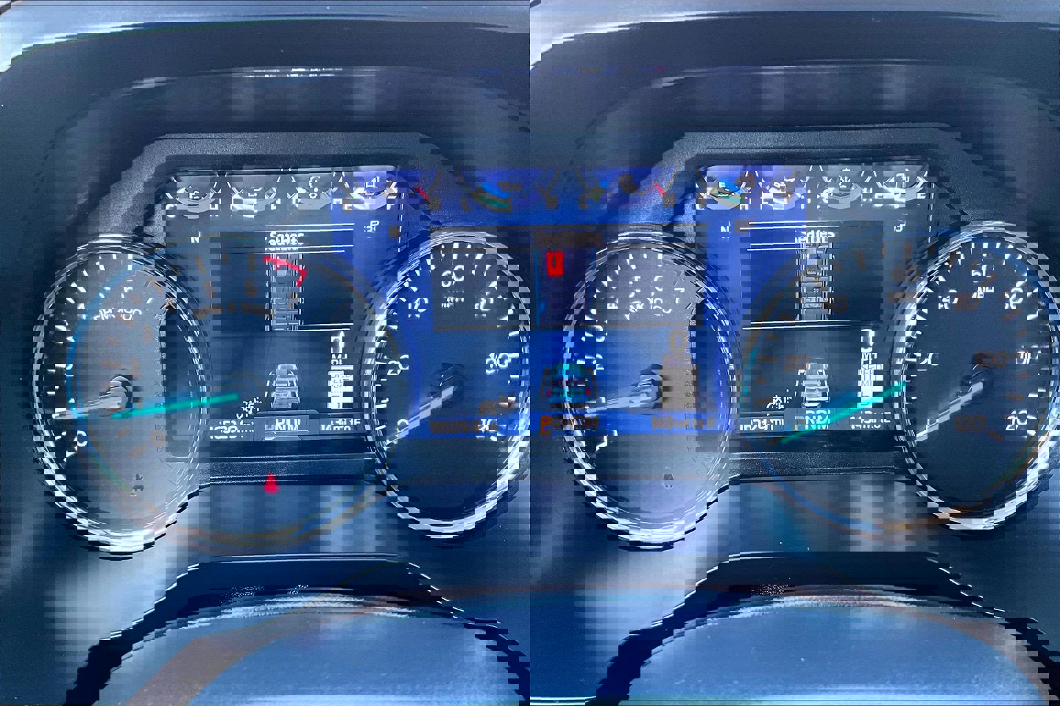 Used 2023 Ford Expedition XLT image 19