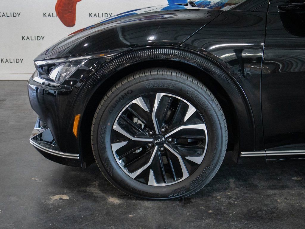 New 2023 Kia EV6 Wind AWD/4WD image 16