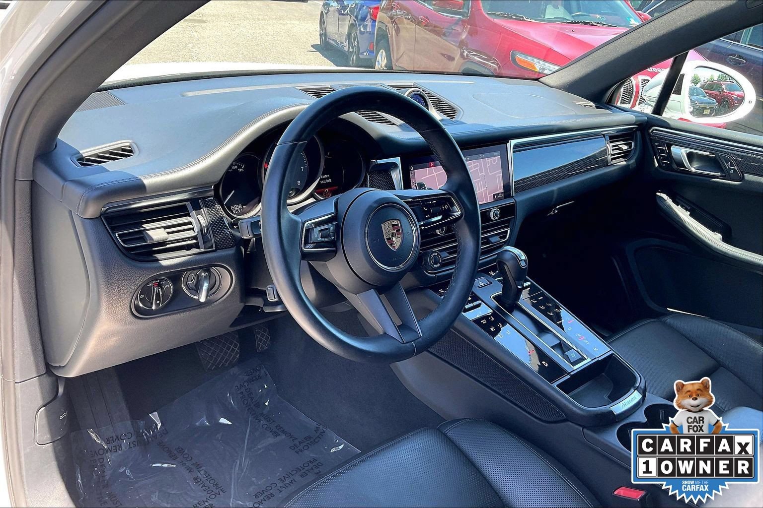 Used 2023 Porsche Macan S AWD/4WD image 17