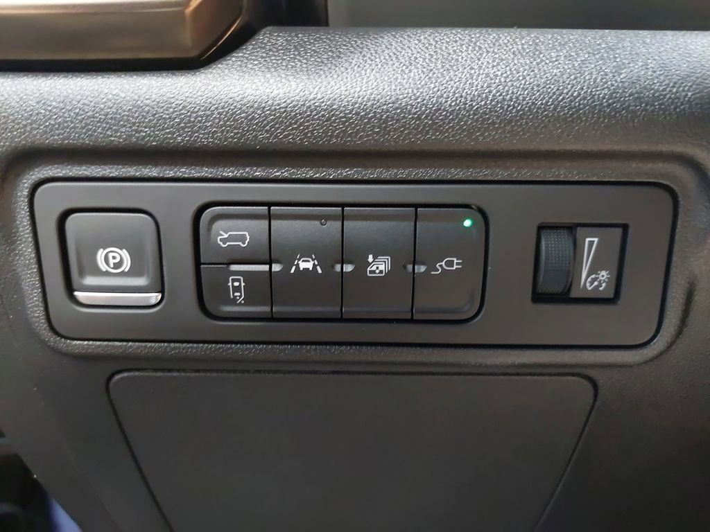 Used 2024 GMC Hummer EV 3X w/ Omega Edition image 26