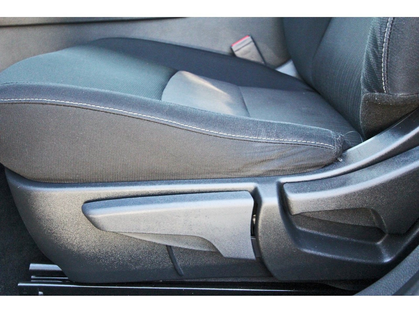 Used 2023 Nissan Sentra SV w/ All-Weather Package FWD image 29
