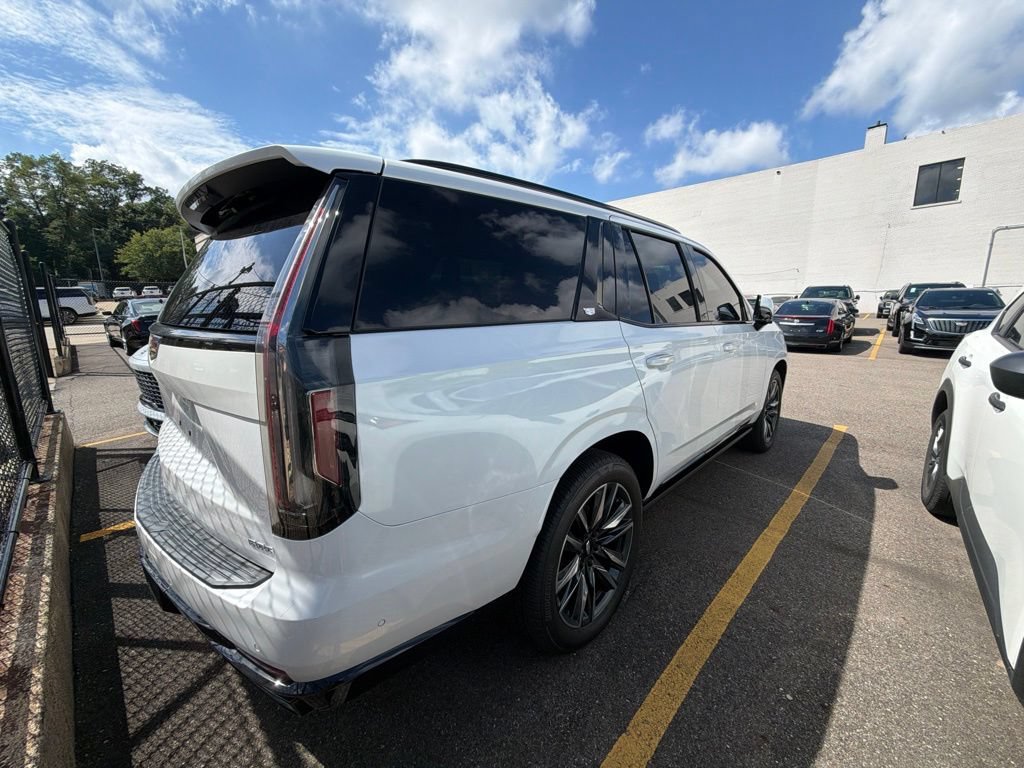 Used 2021 Cadillac Escalade Sport w/ Driver Assist Tech Package AWD/4WD image 6
