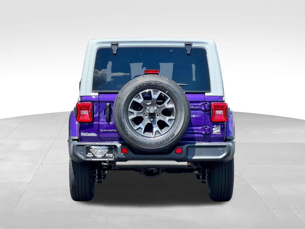 New 2026 Jeep Wrangler Unlimited Sahara w/ Whitecap Package AWD/4WD image 6