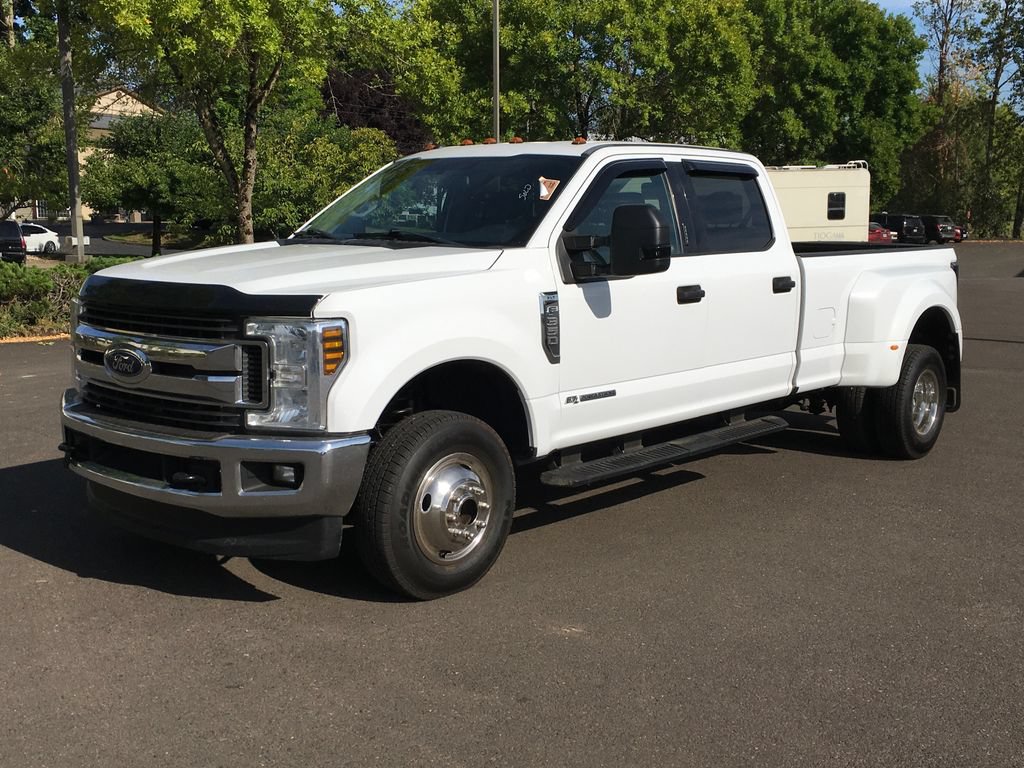 Used 2018 Ford F350 XLT w/ XLT Value Package AWD/4WD image 1