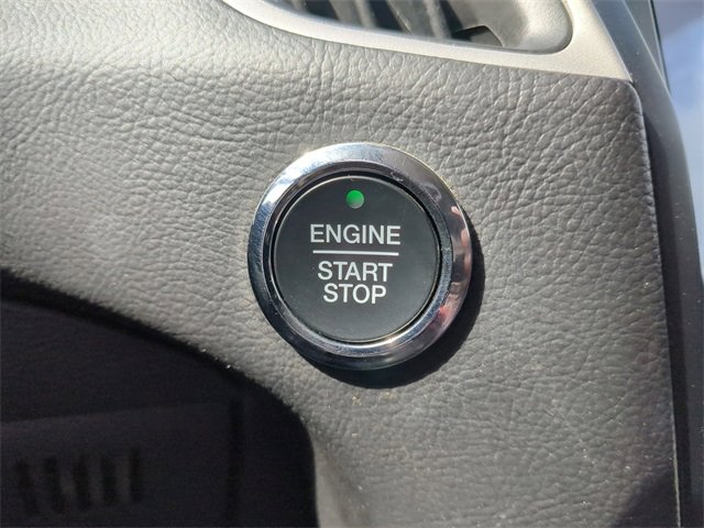 Used 2024 Ford Edge SEL image 32