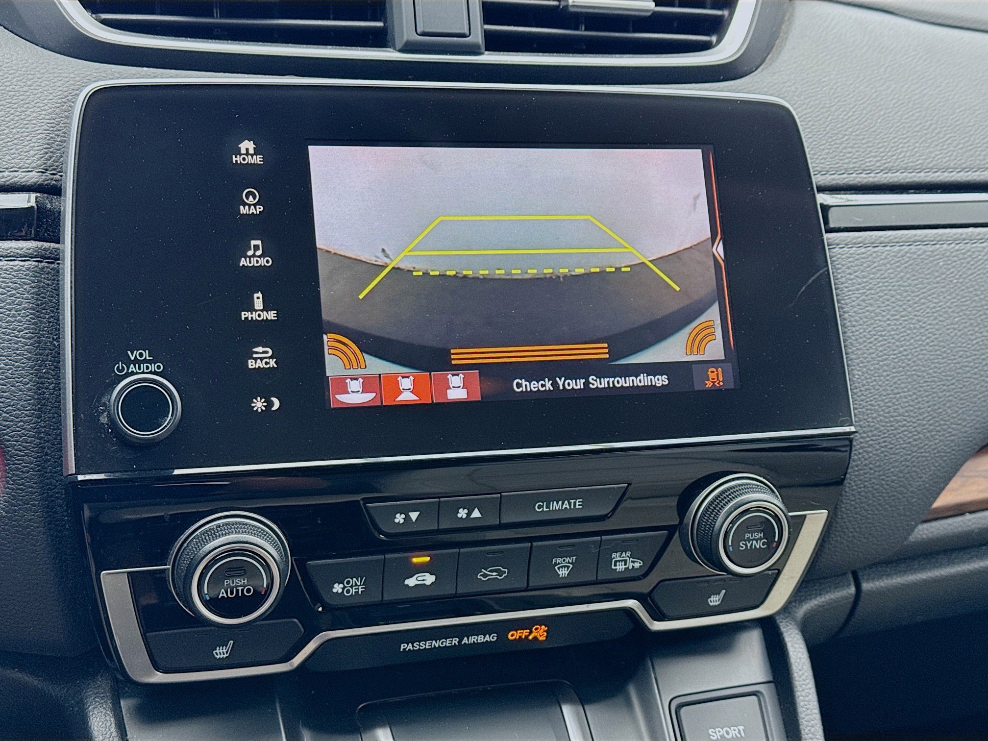 Used 2020 Honda CR-V Touring image 10