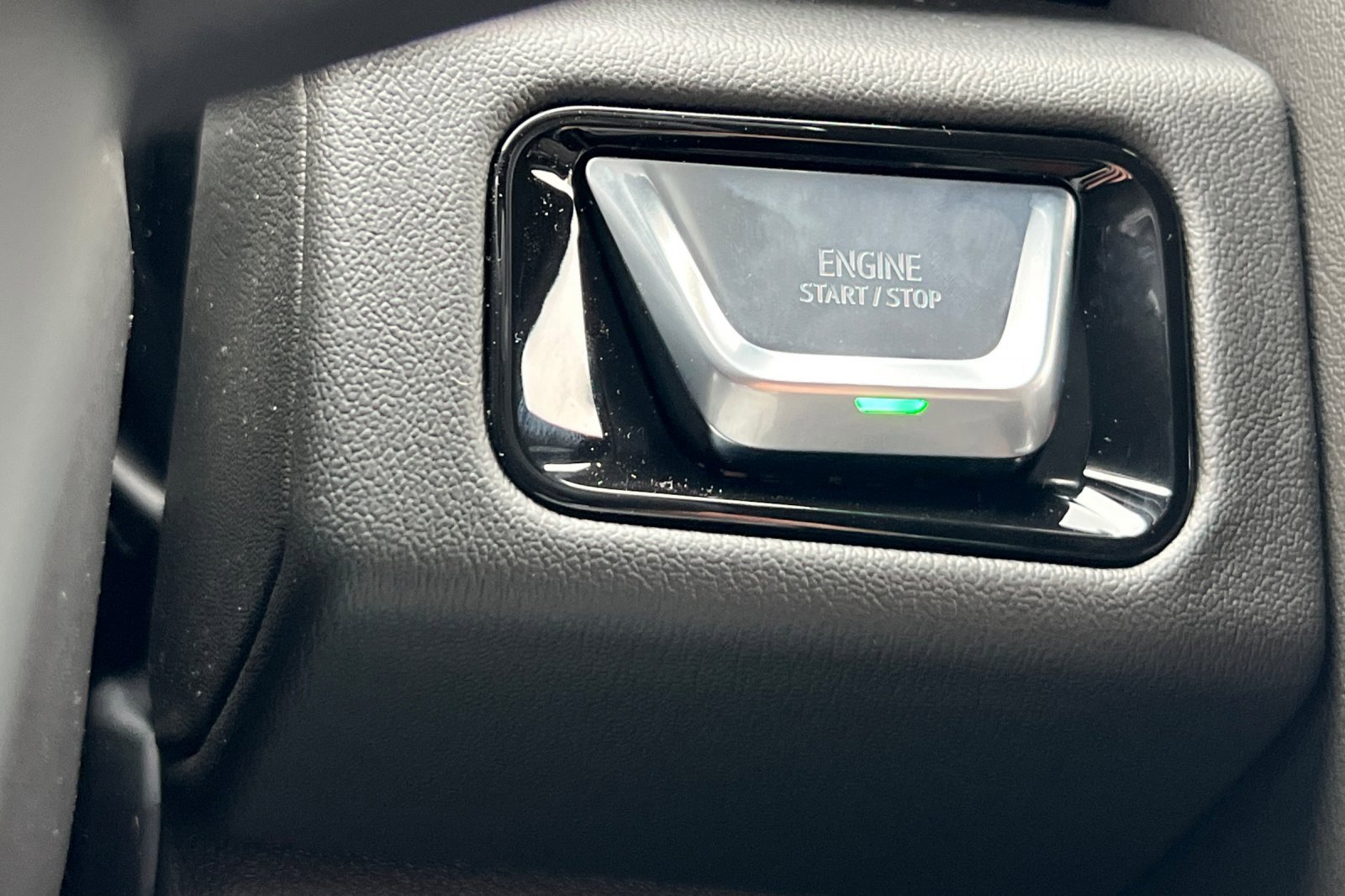 New 2026 GMC Yukon Denali w/ Advanced Technology Package image 24