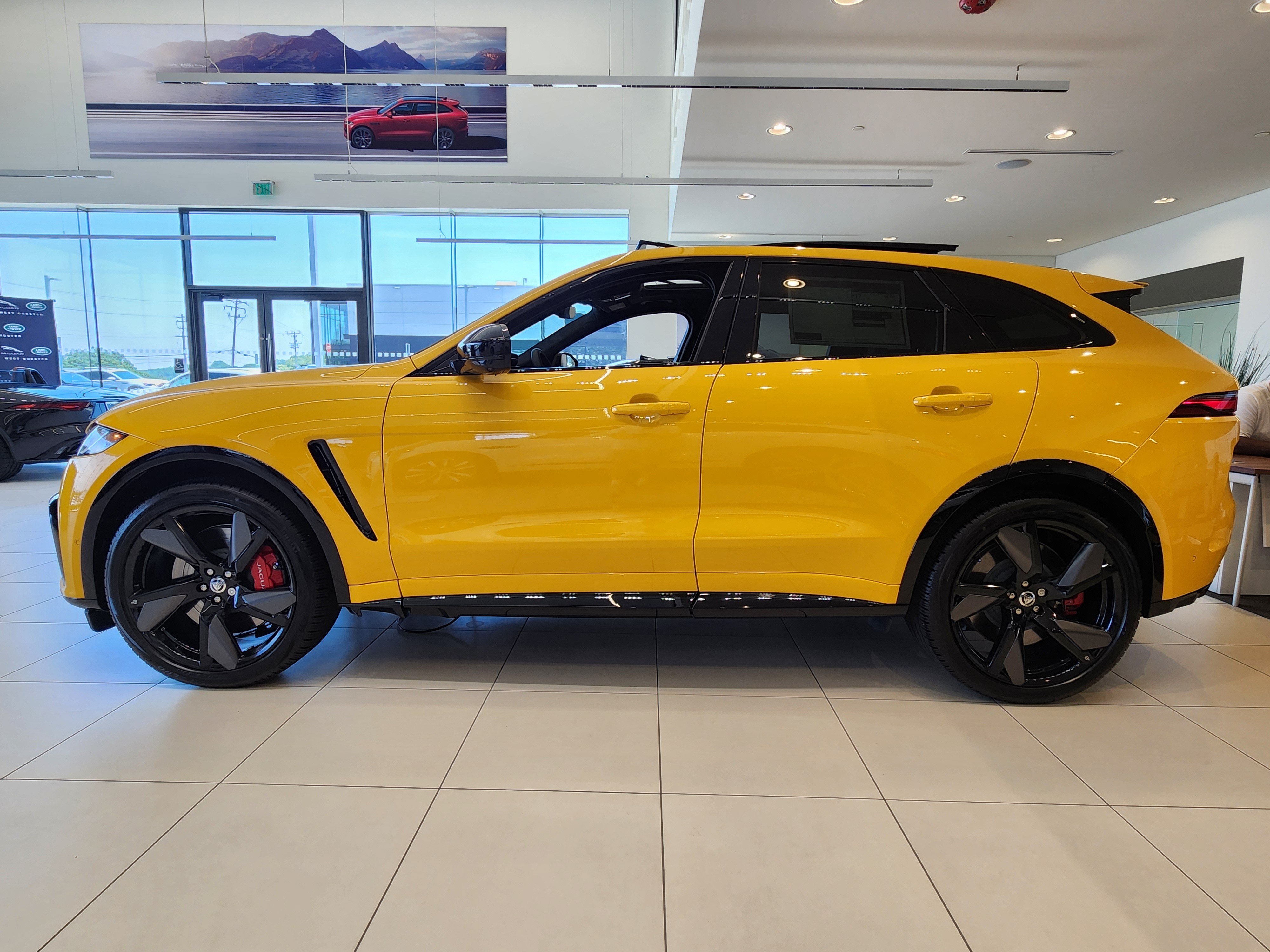 New 2026 Jaguar F-PACE SVR AWD/4WD image 5
