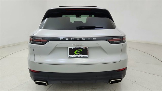 Used 2022 Porsche Cayenne image 5